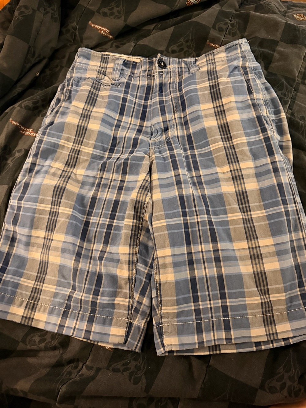 Vintage Y2K American Eagle longer shorts plaid cotton